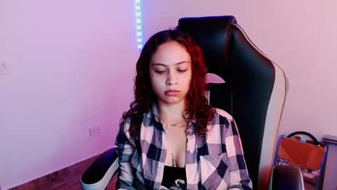 Snapshot of isadoraelite16 chatting on 9, 7, 2026 ISADORA online show from 9, 7, 2026