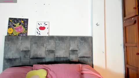 Isabela  online show from 18, 11, 2025