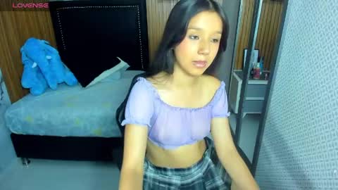 Snapshot of isapink1 chatting on 2, 5, 2026 ISABELLA online show from 2, 5, 2026