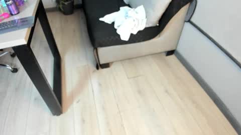 Snapshot of isasanders chatting on 16, 11, 2025 I S A S AN D E R S online show from 16, 11, 2025