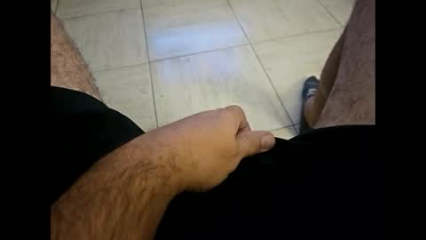 Snapshot of iscrewinutibolt chatting on 13, 1, 2025 Carlos online show from 13, 1, 2025