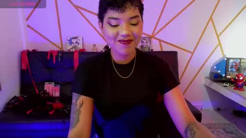 Snapshot of ise_lunny chatting on 3, 11, 2025 isabela online show from 3, 11, 2025