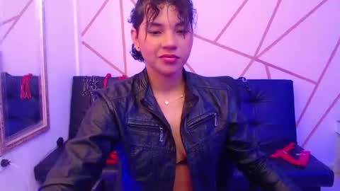 Snapshot of ise_lunny chatting on 13, 6, 2026 isabela online show from 13, 6, 2026