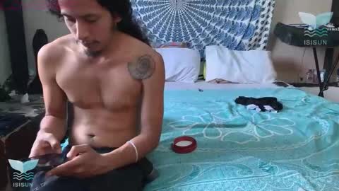 Snapshot of isis_alan chatting on 9, 11, 2025 Isis Alan online show from 9, 11, 2025