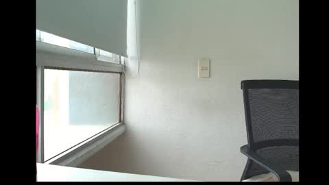 Snapshot of isis_pink chatting on 4, 3, 2026 Alaya online show from 4, 3, 2026