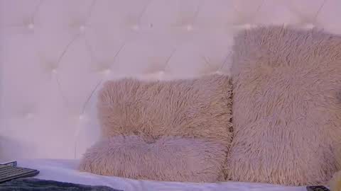 Isis online show from 16, 11, 2025