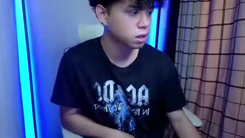 Snapshot of islandboy_ethan chatting on 7, 4, 2026 Nathaniel online show from 7, 4, 2026