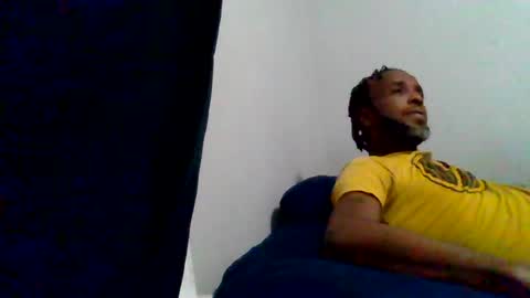 Snapshot of islandmaker chatting on 13, 6, 2026 islandmaker online show from 13, 6, 2026