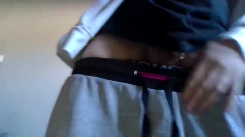 Snapshot of islaysince97 chatting on 1, 4, 2026 islaysince97 online show from 1, 4, 2026