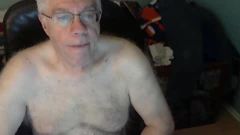 Snapshot of islesman22 chatting on 24, 9, 2025 islesman22 online show from 24, 9, 2025