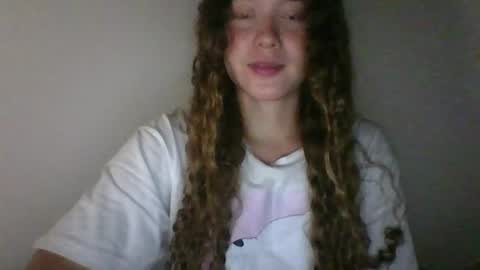 Snapshot of issa30213 chatting on 19, 6, 2026 Issa online show from 19, 6, 2026