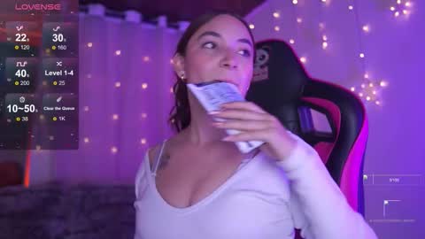 ISSA  online show from 5, 11, 2025