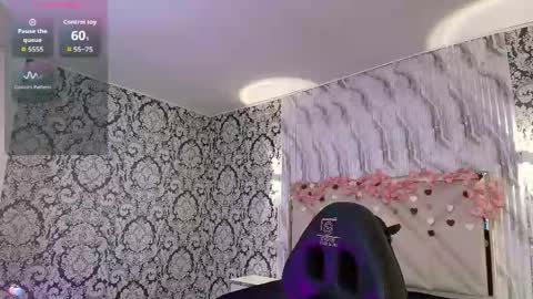 Snapshot of issa_tay1 chatting on 16, 4, 2026 Issa online show from 16, 4, 2026