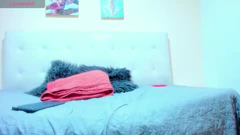 Snapshot of issabellajones chatting on 22, 3, 2026 issabellajones online show from 22, 3, 2026