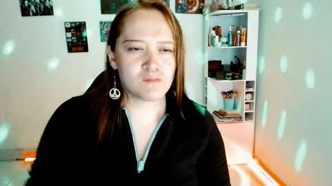 Yiz online show from 29, 12, 2024