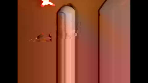 Snapshot of issis_demon chatting on 4, 1, 2025 Yiz online show from 4, 1, 2025