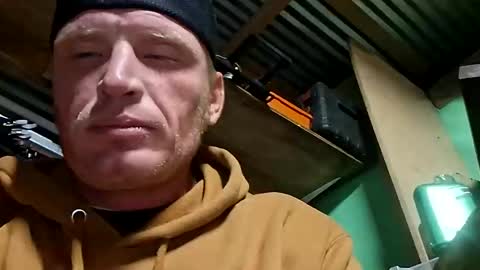 Snapshot of istillridemybmxbike chatting on 15, 11, 2025 istillridemybmxbike online show from 15, 11, 2025