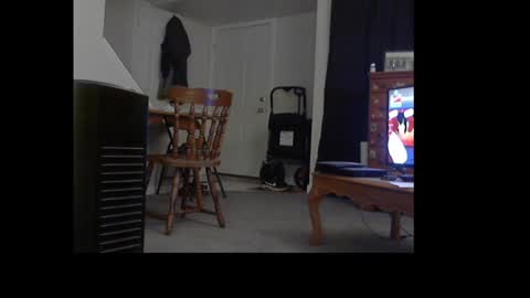 Snapshot of ital25usa chatting on 4, 1, 2025 ital25usa online show from 4, 1, 2025