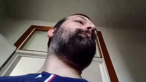 Snapshot of italianbigboy932 chatting on 4, 4, 2026 italianbigboy932 online show from 4, 4, 2026