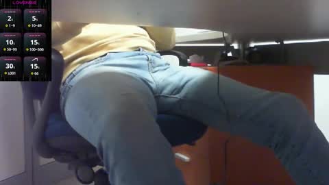 Snapshot of italiansirforyou chatting on 18, 12, 2025 Alex online show from 18, 12, 2025