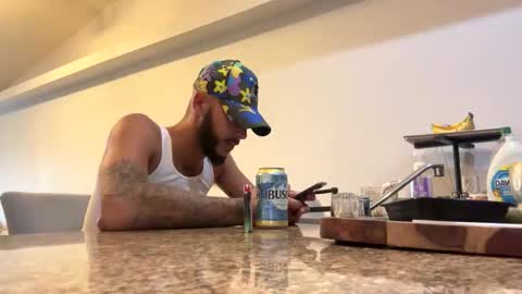 Snapshot of italianstalian777 chatting on 17, 11, 2025 italianstalian777 online show from 17, 11, 2025