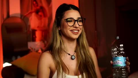 Snapshot of italy_baby chatting on 7, 4, 2026 italy_baby online show from 7, 4, 2026