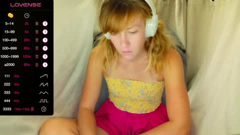 Lily online show from 11, 11, 2025