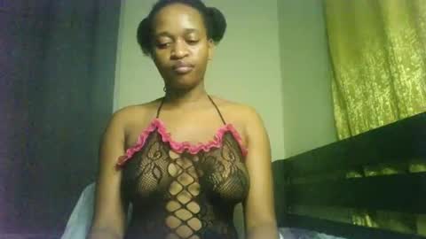 Snapshot of its_natasha chatting on 7, 3, 2025 its_natasha online show from 7, 3, 2025