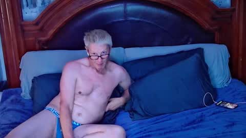 Snapshot of itsallaboutme68 chatting on 7, 10, 2025 Just John online show from 7, 10, 2025