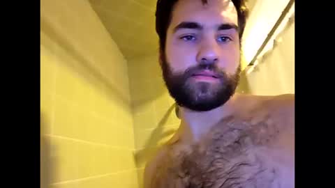 Snapshot of itsdaiton chatting on 14, 10, 2025 Daiton online show from 14, 10, 2025