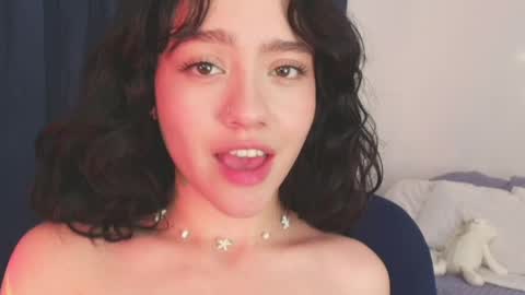 Snapshot of itsliaa chatting on 4, 5, 2026 LIA online show from 4, 5, 2026