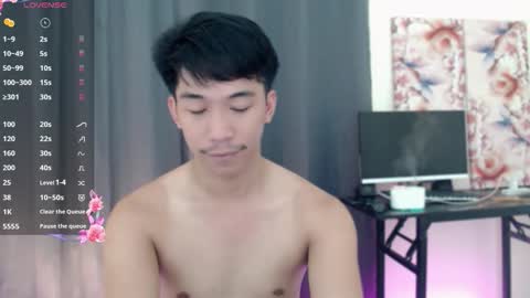 itsme_cxhennn online show from 25, 11, 2025