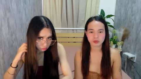 Snapshot of itsme_kat chatting on 12, 6, 2026 itsme_kat online show from 12, 6, 2026