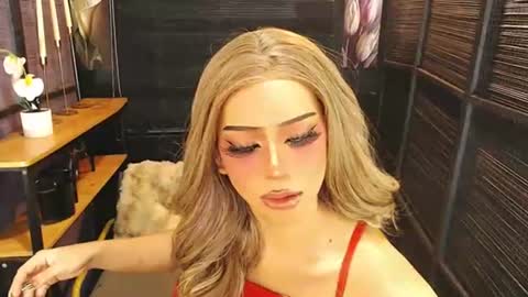 Snapshot of itsme_pearl69 chatting on 20, 7, 2026 ms pearl online show from 20, 7, 2026