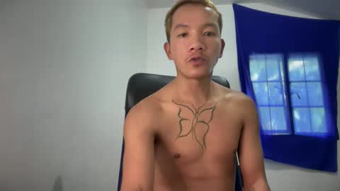 Snapshot of itsme_urboy chatting on 8, 6, 2026 itsme_urboy online show from 8, 6, 2026