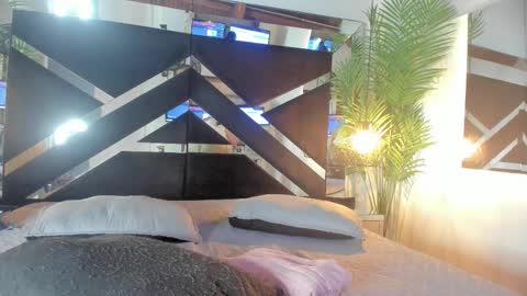 Snapshot of itsmoon_swt_ chatting on 28, 3, 2026 Moon online show from 28, 3, 2026