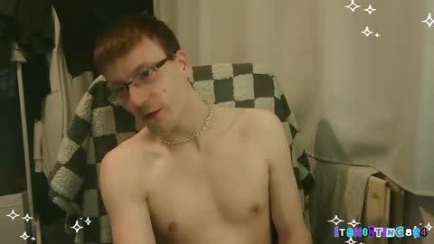 Snapshot of itsnotting834 chatting on 15, 4, 2026 online show from 15, 4, 2026