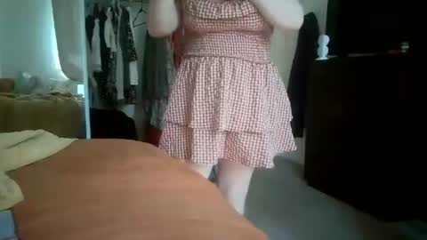 Snapshot of itsthicccarli chatting on 18, 7, 2026 itsthicccarli online show from 18, 7, 2026