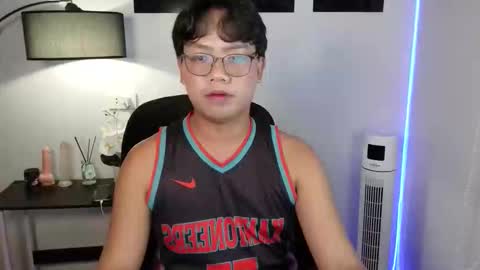 Snapshot of itsurjayxx chatting on 4, 4, 2026 jay jay online show from 4, 4, 2026
