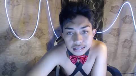 Snapshot of itsyourcummerboy_xx chatting on 5, 4, 2026 Kyle online show from 5, 4, 2026