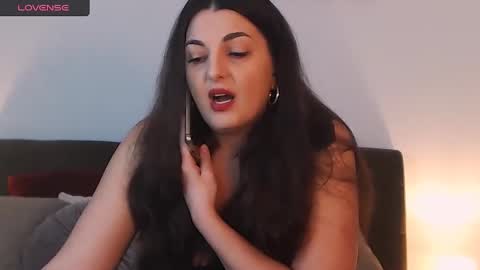 Snapshot of itsyourlady chatting on 8, 12, 2024 Melissa Khaan online show from 8, 12, 2024