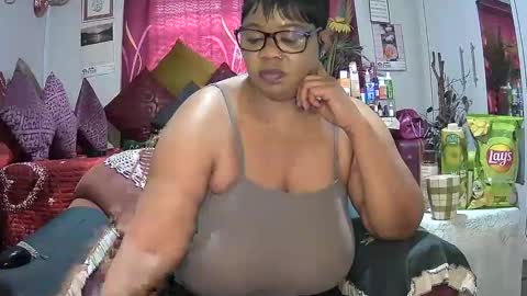 itumeleng74 online show from 11, 11, 2025