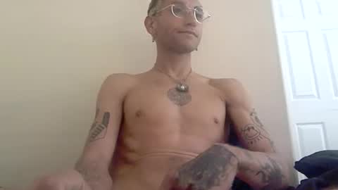 Snapshot of itz_ocelo chatting on 27, 4, 2026 Itz Ocelo online show from 27, 4, 2026