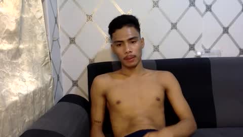 itzme_urboy online show from 12, 4, 2026