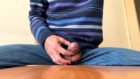 Snapshot of iuuuf2 chatting on 5, 12, 2024 Iuuuf2 or Samel online show from 5, 12, 2024