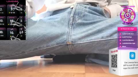 Snapshot of iuuuf2 chatting on 17, 3, 2026 Iuuuf2 or Samel online show from 17, 3, 2026