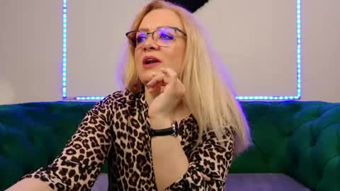 Snapshot of ivanacharm chatting on 18, 6, 2026 ivanacharm online show from 18, 6, 2026