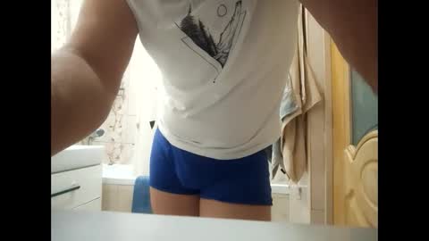 Snapshot of ivanes888 chatting on 7, 2, 2026 Mickey online show from 7, 2, 2026