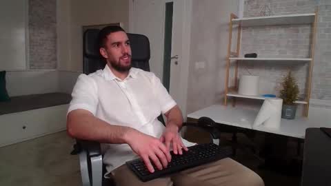 IvanHydee online show from 27, 11, 2025