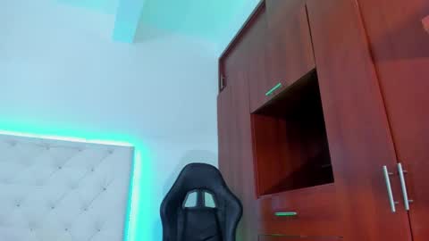 ivannapretyts online show from 25, 9, 2025